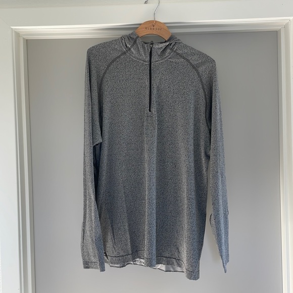 Lululemon Quarter Zip - Picture 1 of 2